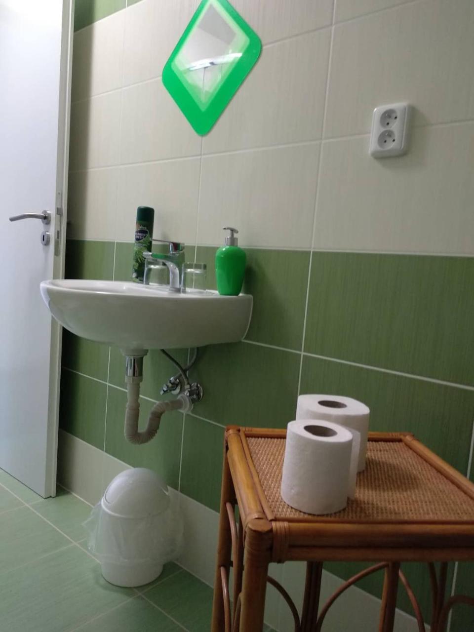 Rodinne Vinarstvi Mikulenkovi Velke Zernoseky Exterior foto